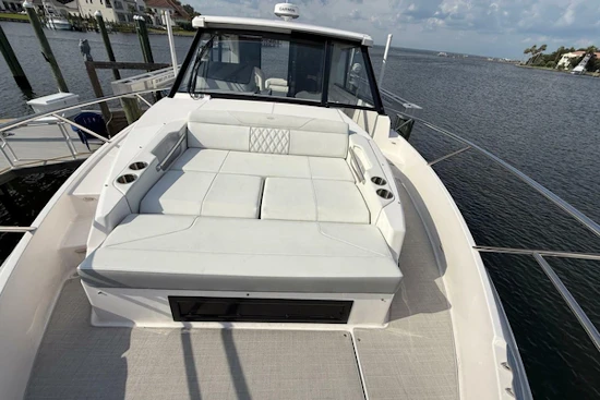 Regal 36 XO Yacht For Sale