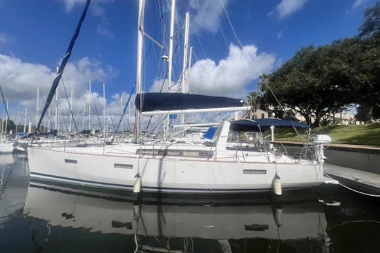 Beneteau Oceanis 45 Yacht For Sale