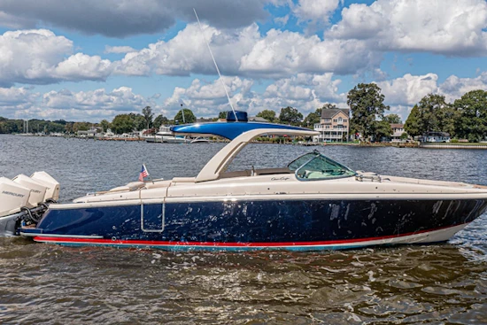 Chris-Craft Launch 35 GT Yacht For Sale