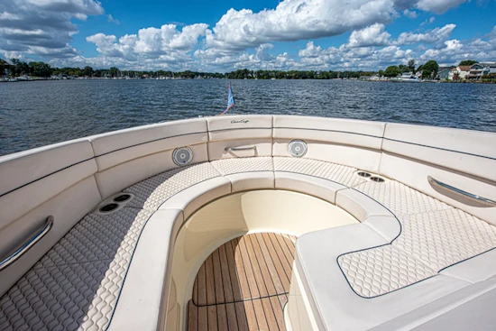 Chris-Craft Launch 35 GT Yacht For Sale