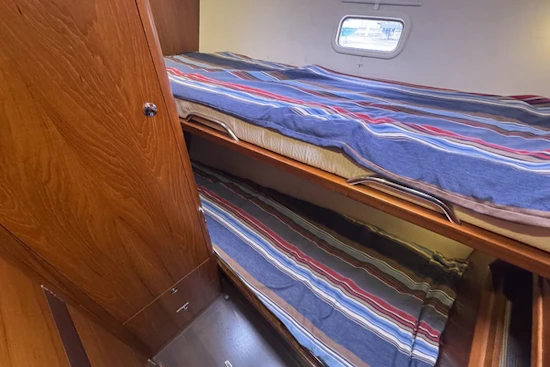 Wauquiez 47 Pilot Saloon Yacht For Sale