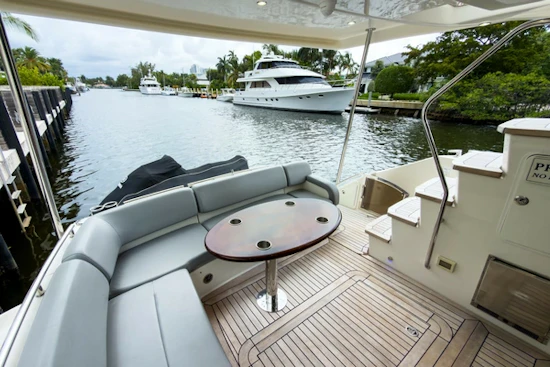 Sea Ray  Yacht For Sale