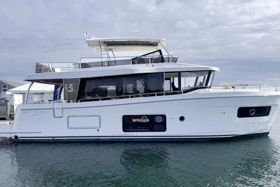 Beneteau Swift Trawler 54 Yacht For Sale