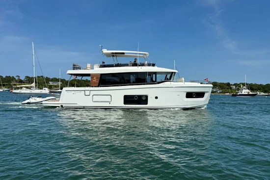 Beneteau Swift Trawler 54 Yacht For Sale
