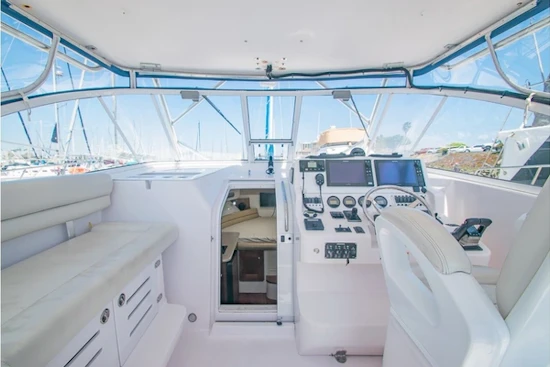 Pro-Line 35 EXPRESS Yacht For Sale