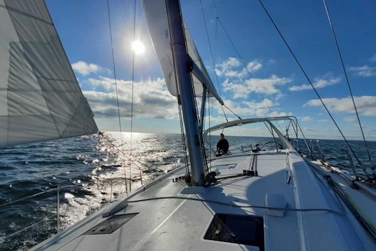 Beneteau Oceanis 45 Yacht For Sale