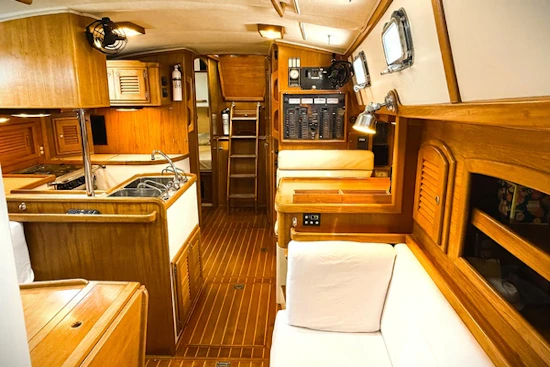 Pacific Seacraft 40 Yacht For Sale
