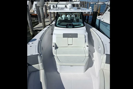 Bertram 39 CC Yacht For Sale
