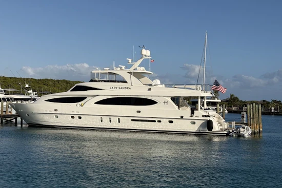 Hargrave Raised Piolthouse Yacht For Sale