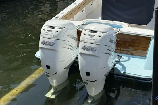 Valhalla Boatworks V-33 Yacht For Sale