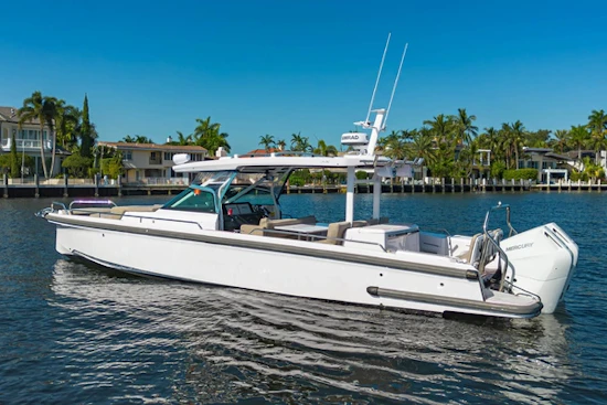 Axopar Sun Top Yacht For Sale