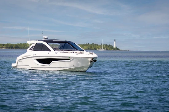 Cruisers Yachts 42 GLS OB Yacht For Sale