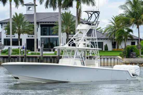 SeaVee 390Z Yacht For Sale
