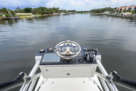 SeaVee 390Z Yacht For Sale