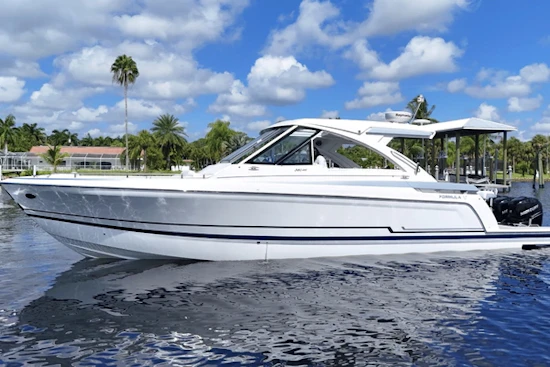 Formula 38 Super Sport Crossover Yacht For Sale