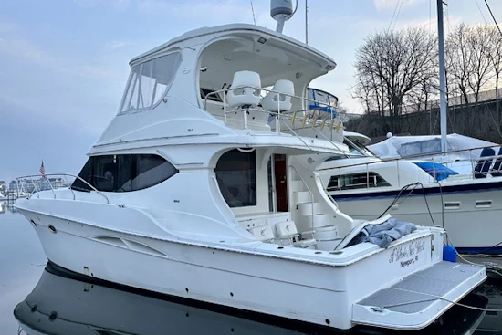 Silverton 50 Convertible Yacht For Sale