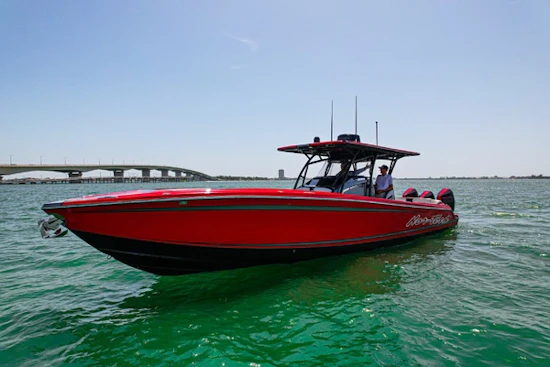 Nor-Tech 390 Sport Yacht For Sale