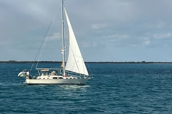 Island Packet 465 Yacht For Sale