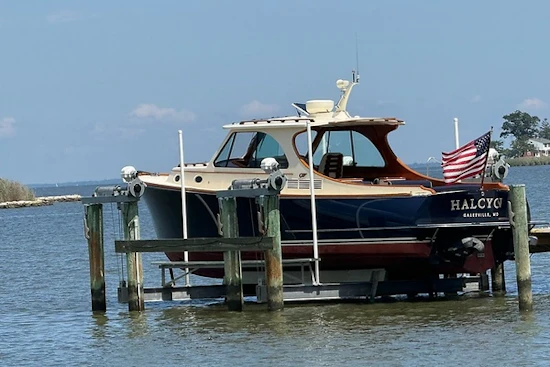 Hinckley Talaria 34 Yacht For Sale