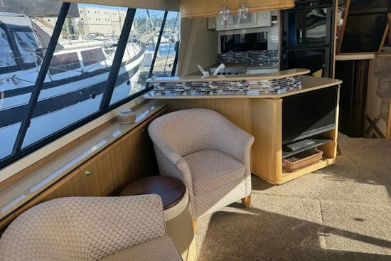 Bayliner 4788 Pilothouse Yacht For Sale