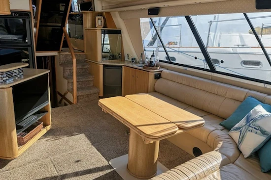 Bayliner 4788 Pilothouse Yacht For Sale