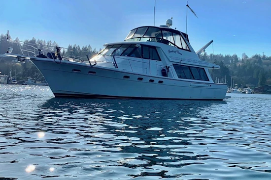Bayliner 4788 Pilothouse Yacht For Sale
