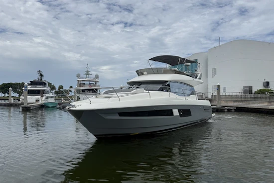 Prestige 460 Yacht For Sale