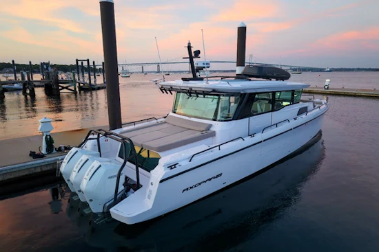 Axopar 45 XC Cross Cabin Aft Cabin Yacht For Sale