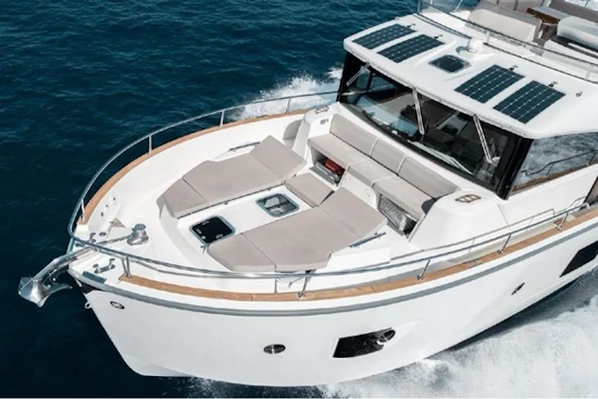 Cranchi T53 LD Yacht For Sale