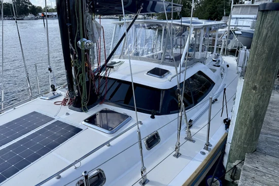 Hylas 56 Yacht For Sale