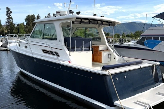 Back Cove 33 Yacht For Sale