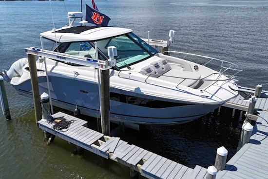 Sea Ray 320 Sundancer Yacht For Sale