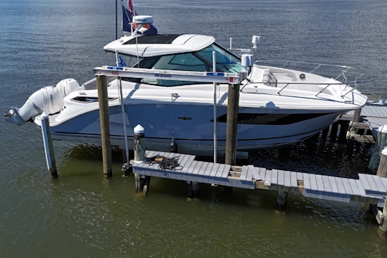Sea Ray 320 Sundancer Yacht For Sale