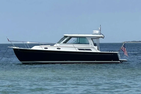 Back Cove 33 Yacht For Sale