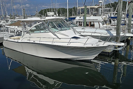 Grady-White 360 Express Yacht For Sale