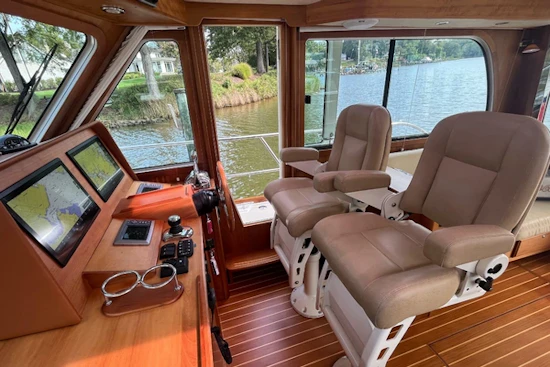Sabre 42 Salon Express Yacht For Sale