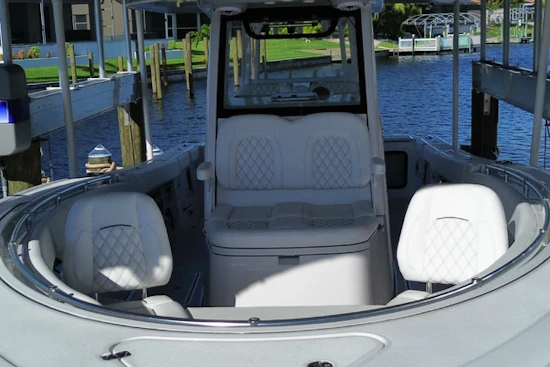 Sportsman Open 322 Center Console Yacht For Sale