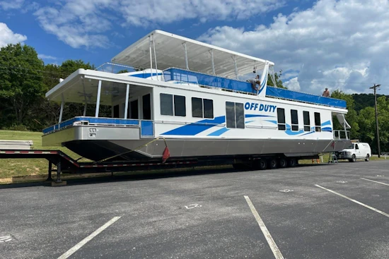 Sumerset 18 x 77 LUX Yacht For Sale