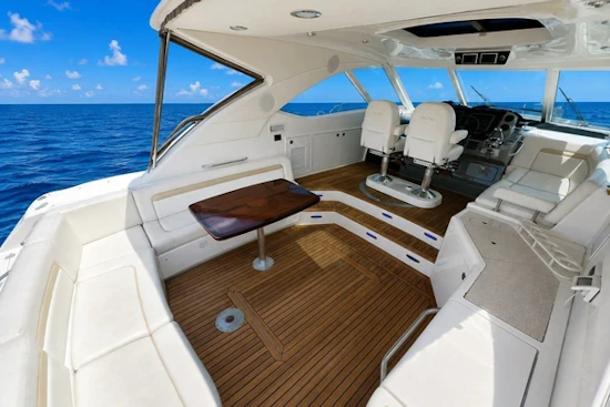 Sea Ray Sundancer 540 Yacht For Sale