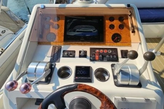 Sunseeker 62 Manhattan Yacht For Sale
