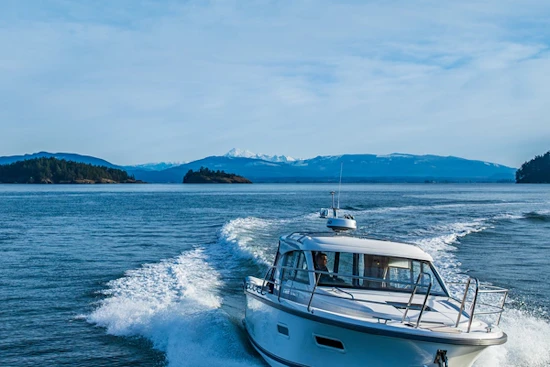 Nimbus 305 Coupe Yacht For Sale