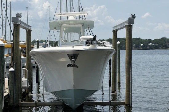 Front Runner 33 Yacht For Sale