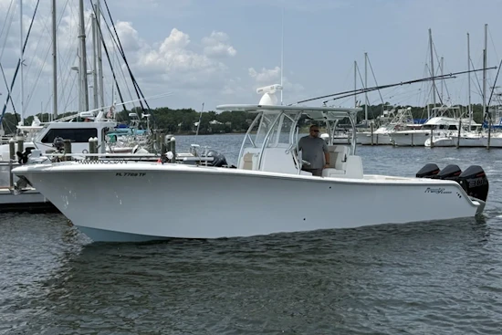 Front Runner 33 Yacht For Sale