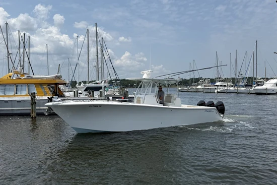 Front Runner 33 Yacht For Sale