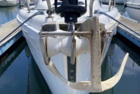 Hunter  Yacht For Sale
