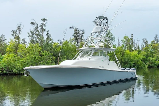 SeaVee 430 Fisharound Yacht For Sale