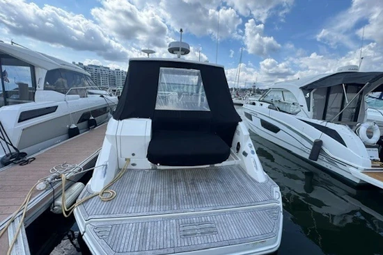 Sea Ray 320 Sundancer Yacht For Sale