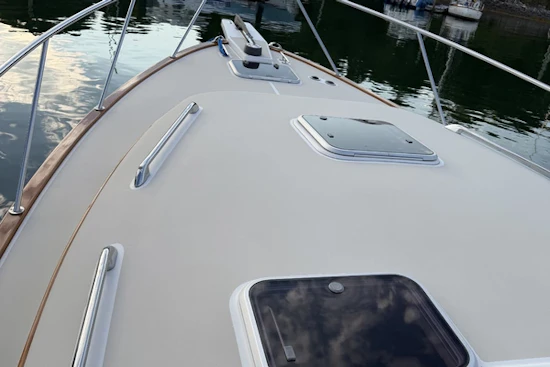 Little Harbor Whisper Jet Yacht For Sale