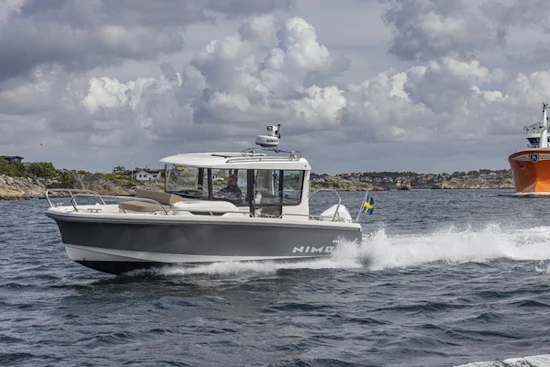 Nimbus C8 Yacht For Sale