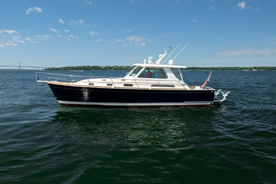 Sabre Hard Top Express Yacht For Sale